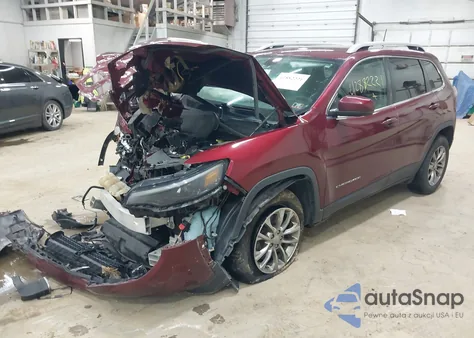 2019 Jeep Cherokee Latitude Plus 4X4 from USA, damaged, VIN 1C4PJMLB0KD335576